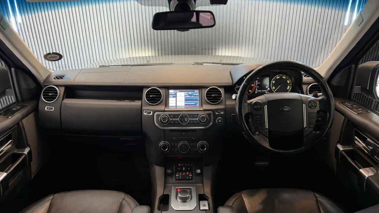 2014 Land Rover Discovery 4 SDV6 HSE, photo 10 of 10