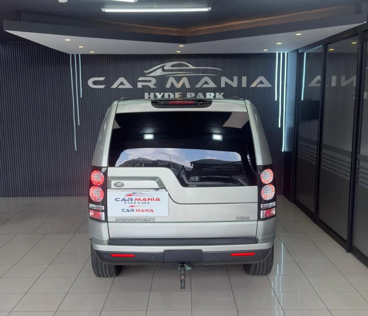 2014 Land Rover Discovery 4 SDV6 HSE, photo 5 of 10