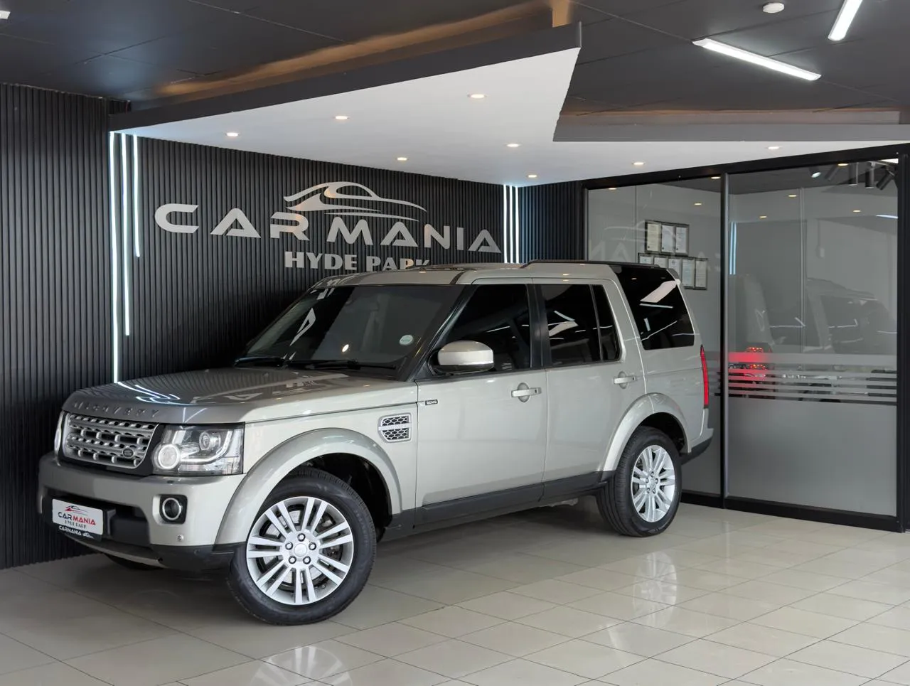 2014 Land Rover Discovery 4 SDV6 HSE, photo 7 of 10