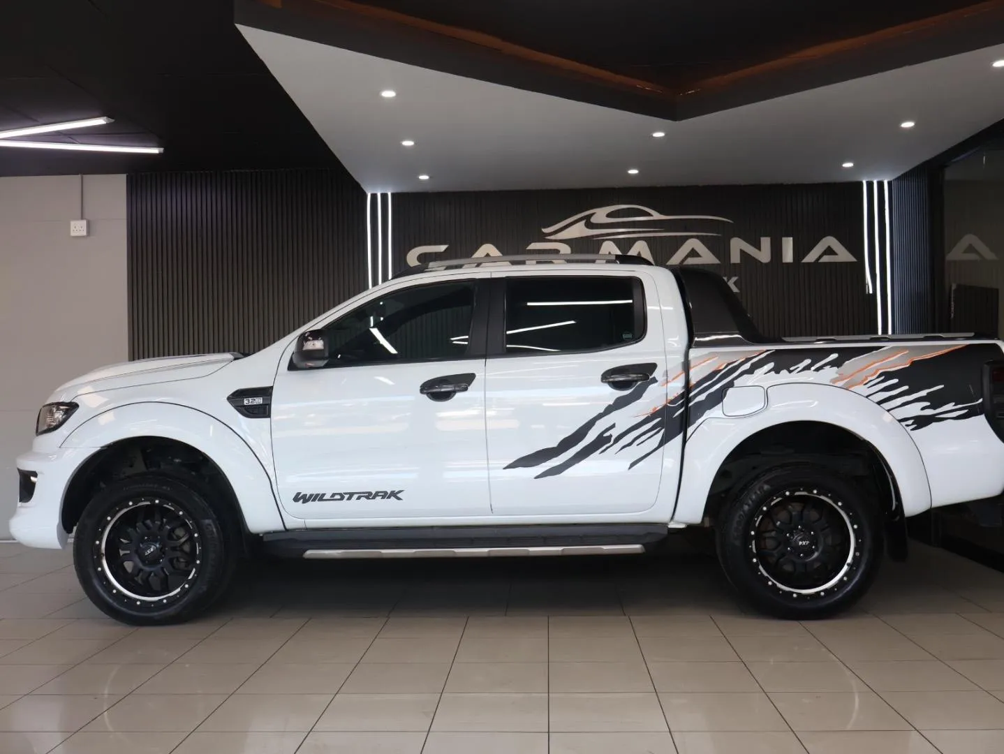 2017 Ford Ranger 3.2TDCi Double Cab Hi-Rider Wildtrak Auto, photo 3 of 9