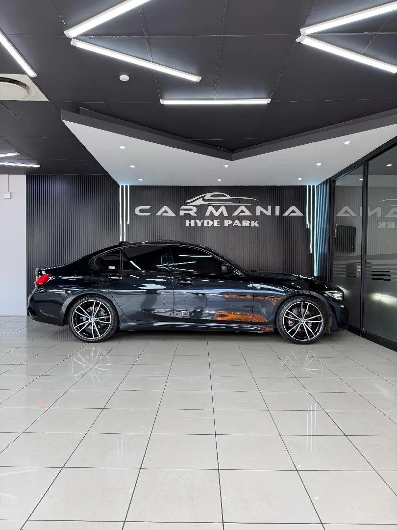 2021 BMW 3 Series 320d M Sport, photo 2 of 7