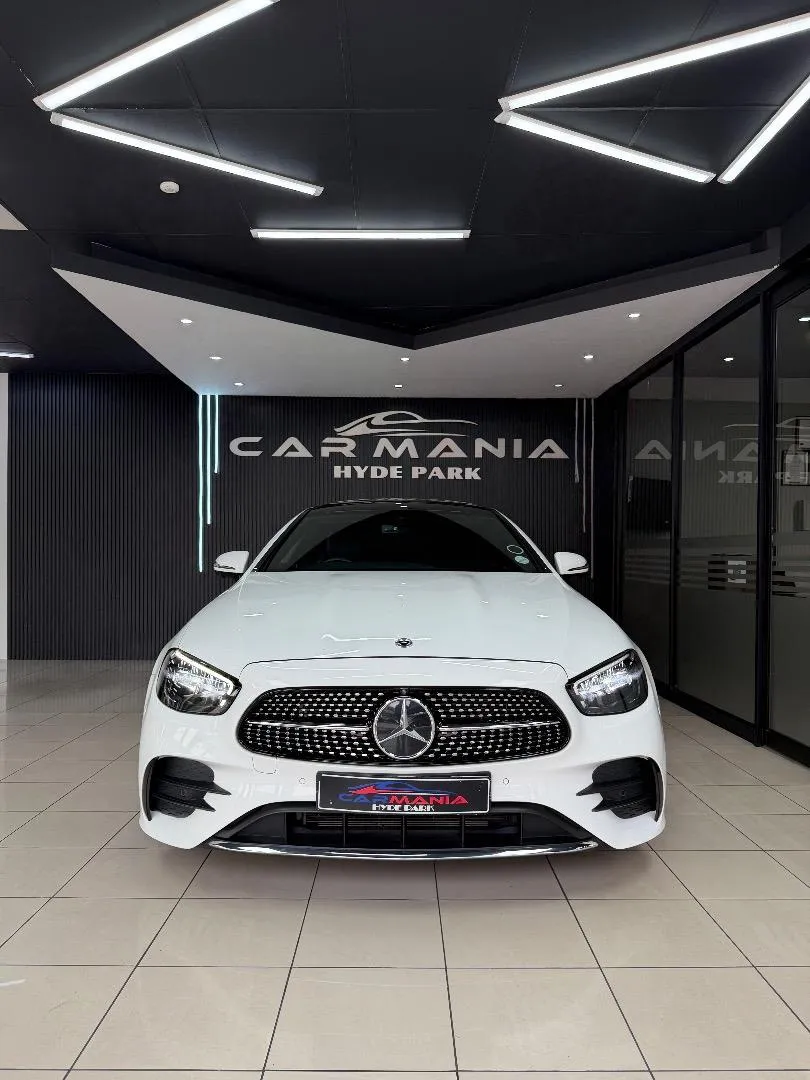 2022 Mercedes-Benz E-Class E300 Coupe AMG Line, photo 11 of 20