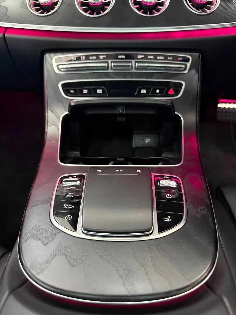 2022 Mercedes-Benz E-Class E300 Coupe AMG Line, photo 16 of 20