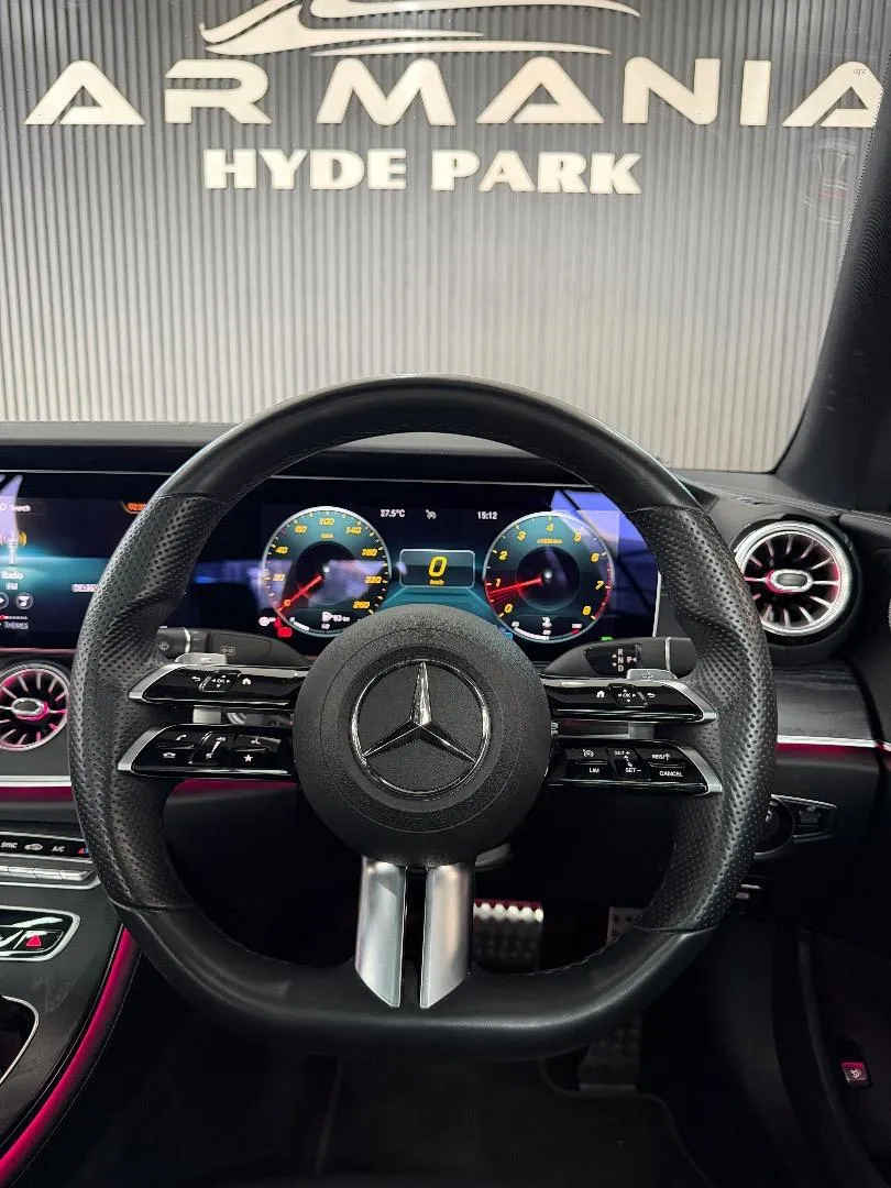 2022 Mercedes-Benz E-Class E300 Coupe AMG Line, photo 18 of 20