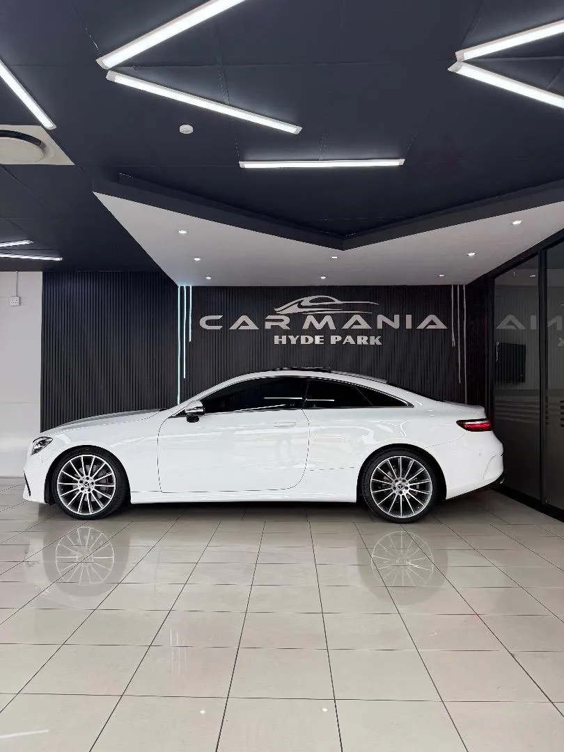 2022 Mercedes-Benz E-Class E300 Coupe AMG Line, photo 5 of 20