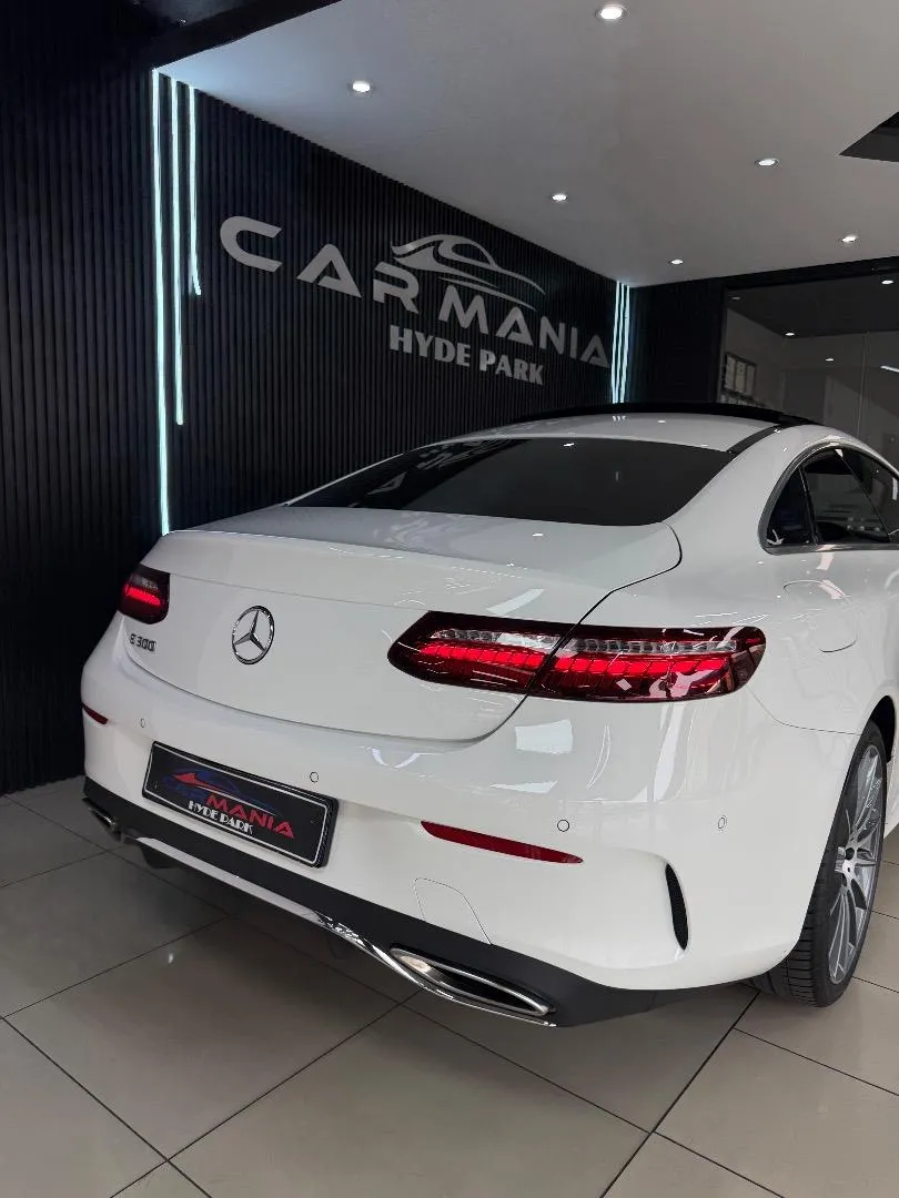 2022 Mercedes-Benz E-Class E300 Coupe AMG Line, photo 9 of 20
