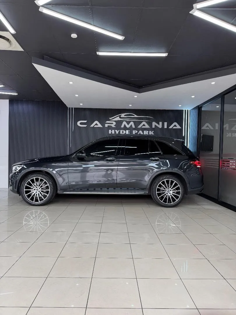 2022 Mercedes-Benz GLC GLC300d 4Matic, photo 3 of 12