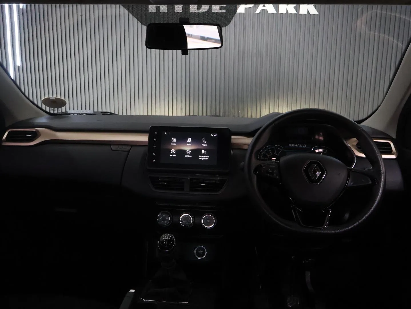 2022 Renault Kiger 1.0 Zen, photo 12 of 13