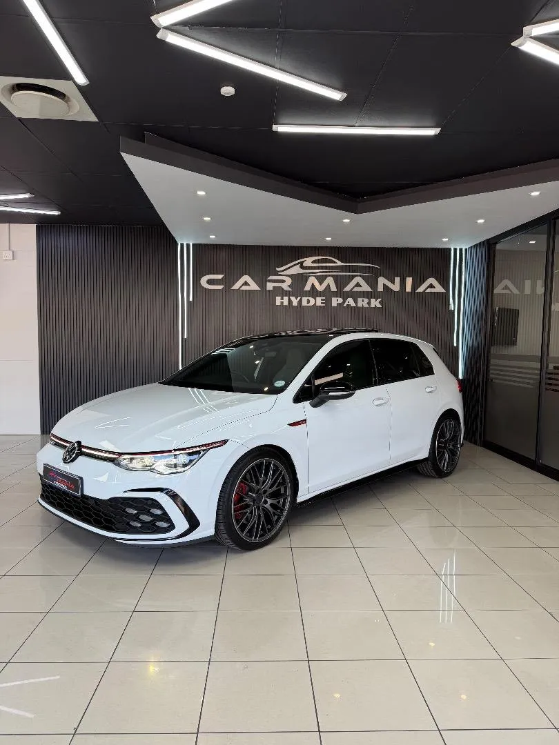 2022 Volkswagen Golf GTI, photo 1 of 12