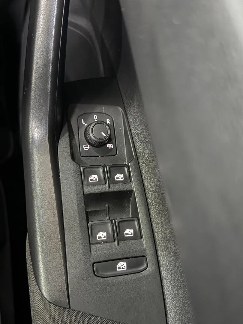 2024 Volkswagen Polo Hatch 1.0TSI Life Manual, photo 19 of 19