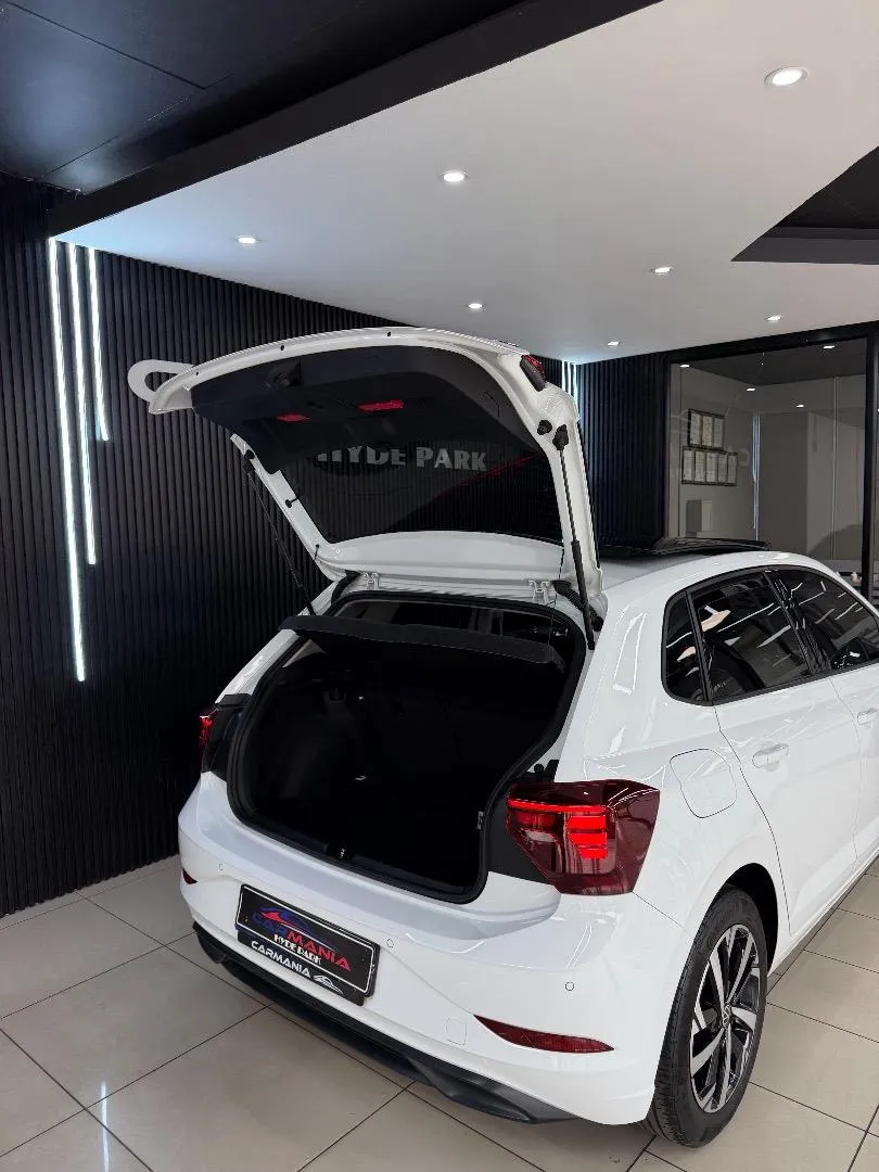 2024 Volkswagen Polo Hatch 1.0TSI Life Manual, photo 9 of 19