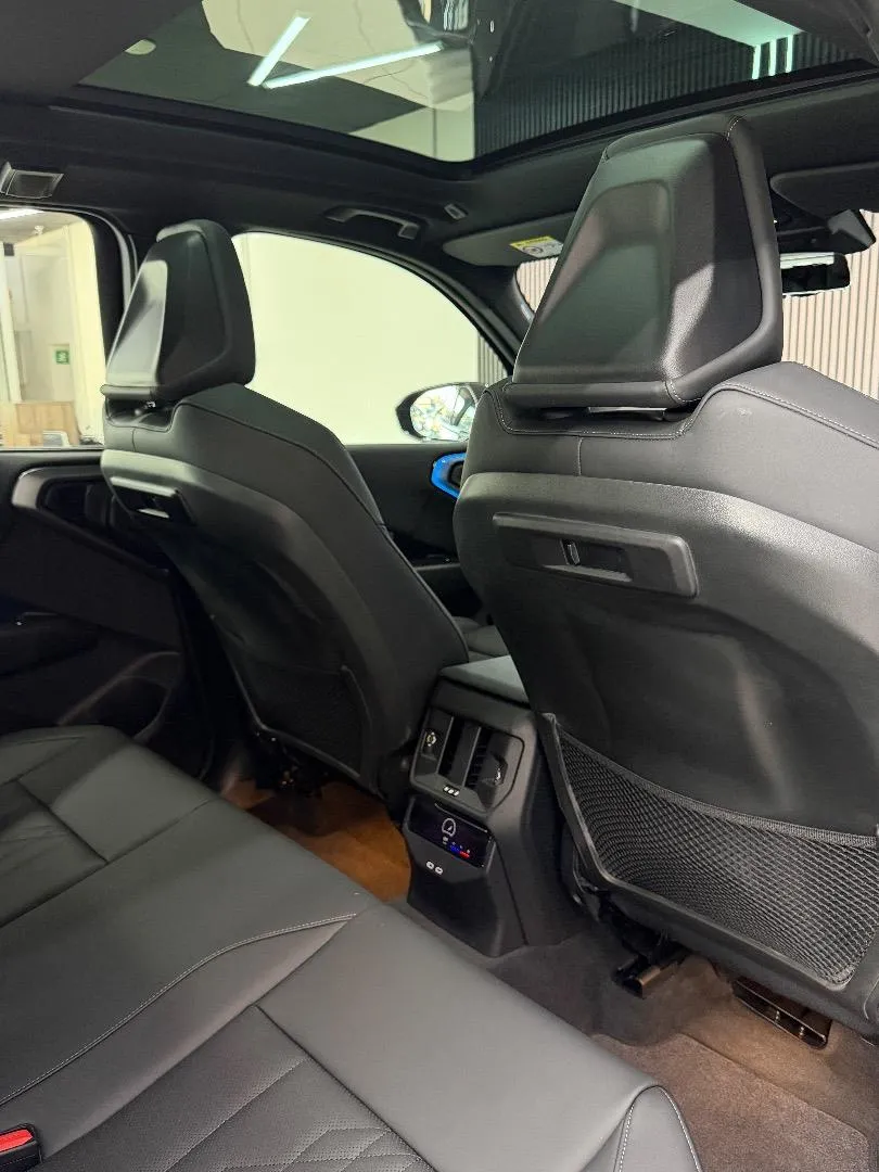 2025 BMW X3 xDrive 20d M Sport Pro (G45), photo 14 of 20
