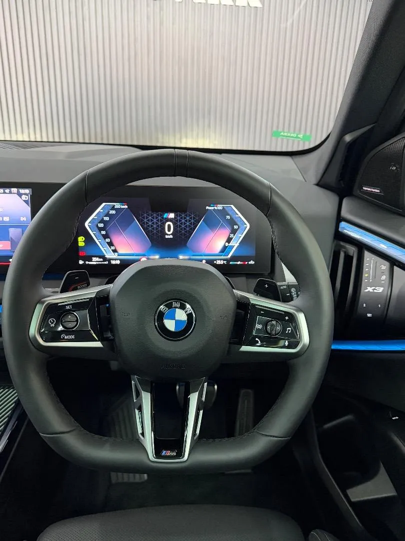 2025 BMW X3 xDrive 20d M Sport Pro (G45), photo 16 of 20
