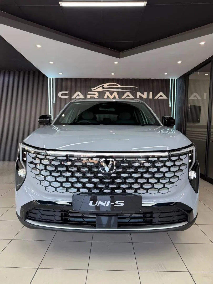 2026 Changan UNI-S 1.5T CE, photo 10 of 13