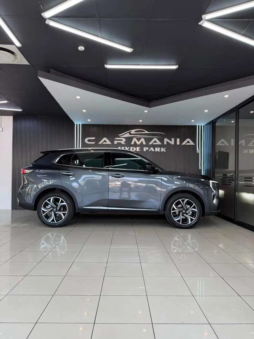 2026 Changan UNI-S 1.5T CE, photo 2 of 17