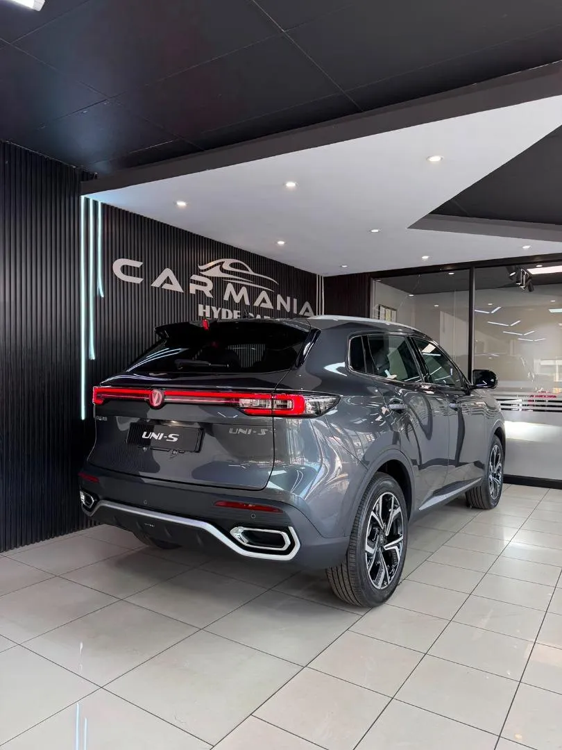 2026 Changan UNI-S 1.5T CE, photo 7 of 17