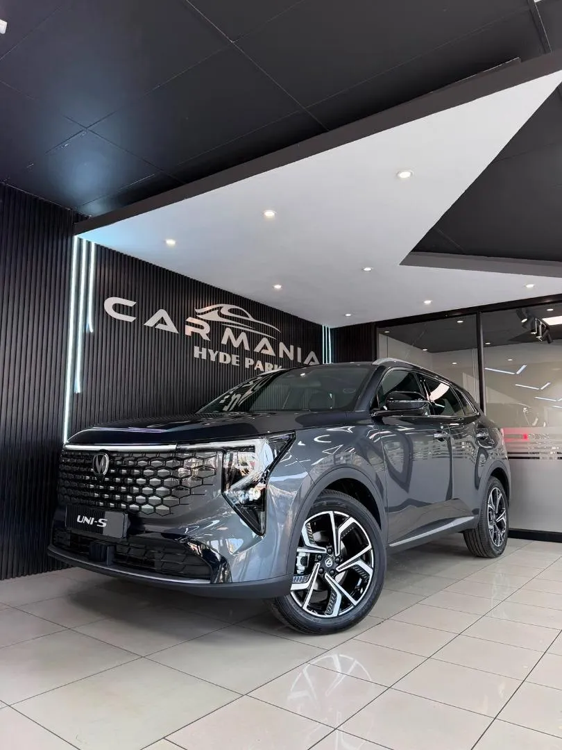 2026 Changan UNI-S 1.5T CE, photo 9 of 17